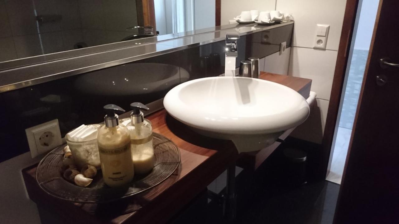 K82 Bnb & Hotel Kirchentellinsfurt 外观 照片
